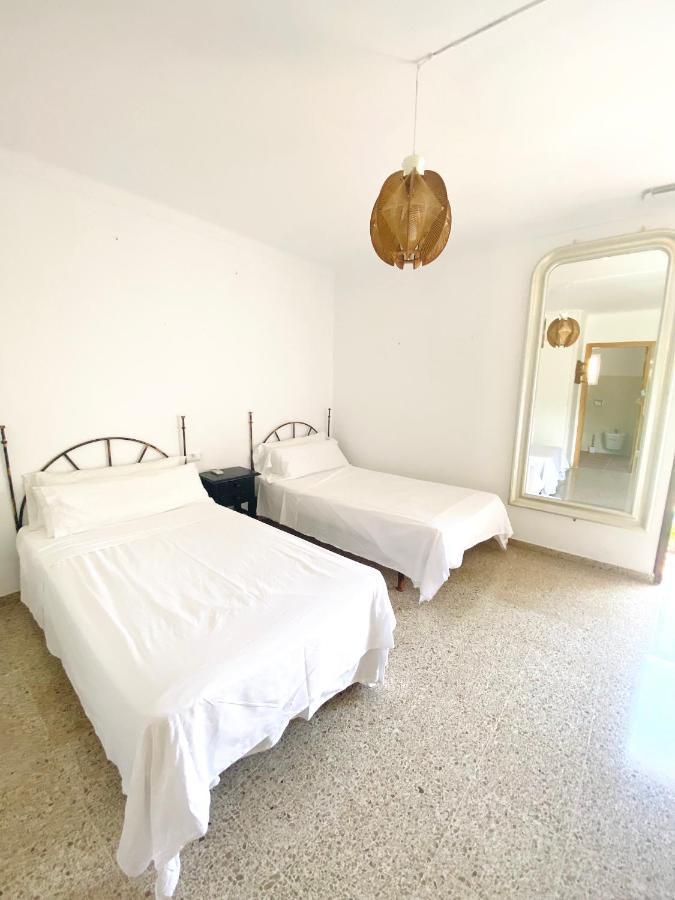 Robles En Playa Den Bossa Con Piscina Privada Casa de férias