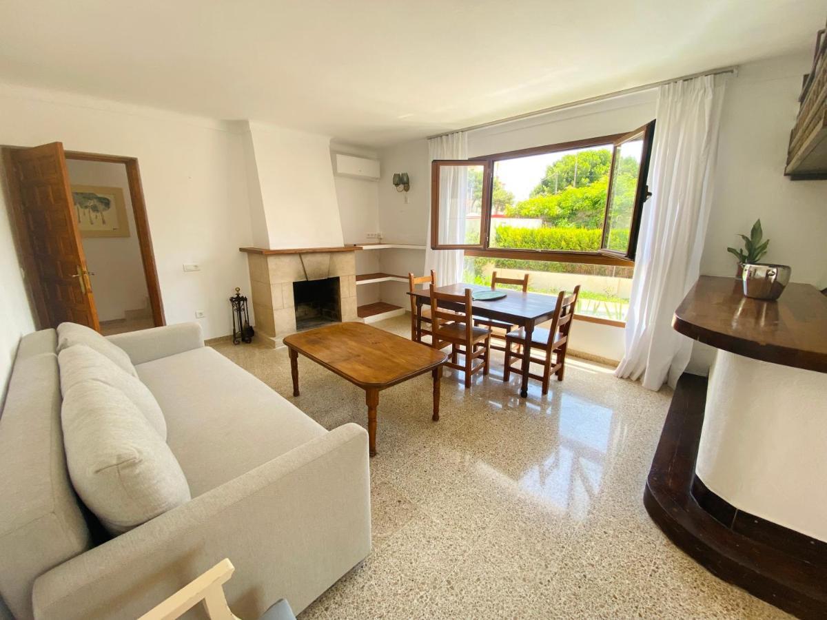 Casa de férias Robles En Playa Den Bossa Con Piscina Privada